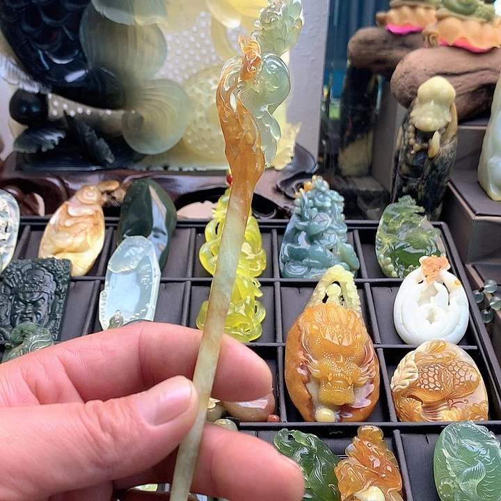蛇纹石玉发簪未镶嵌