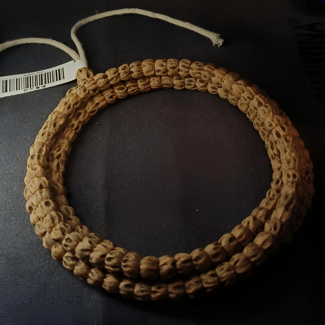 C501 泰坦 朝奉柏香甄选热振多棱鬼百香籽直切满鬼柏香籽长串文玩