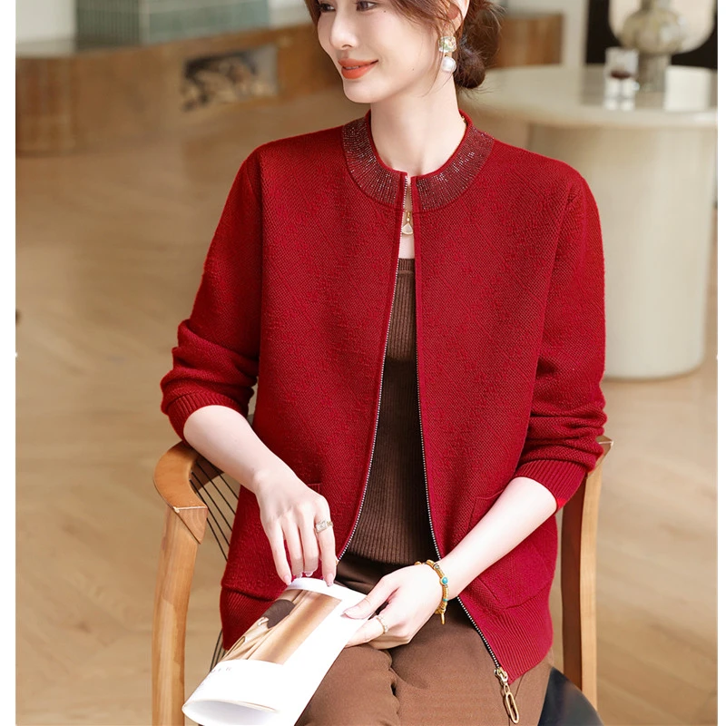 年轻妈妈秋冬装针织开衫外套2025新款洋气中老年女装贵夫人上衣服