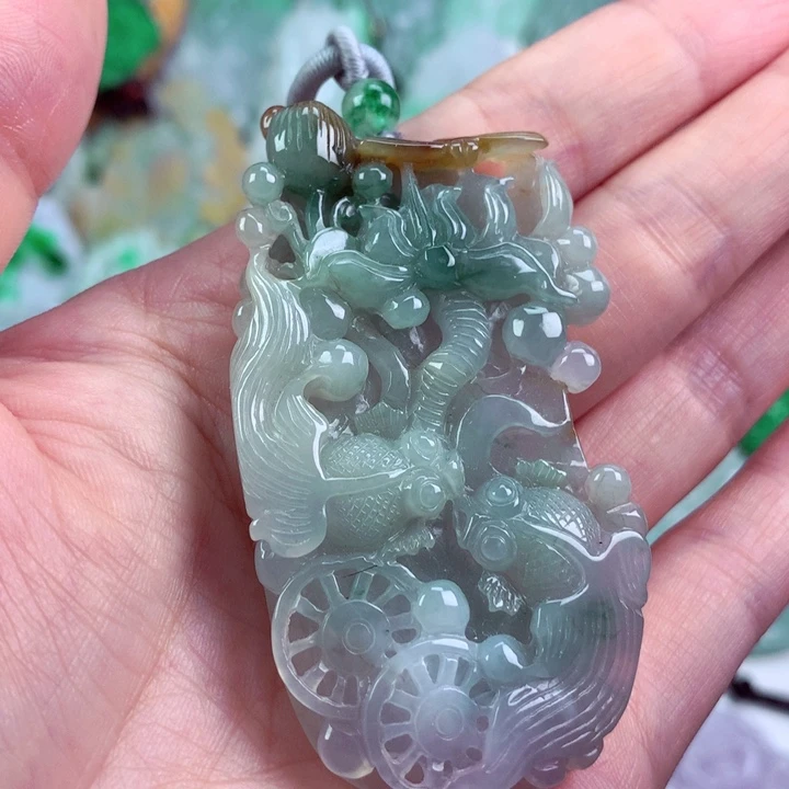 吊坠(不含链)未镶嵌翡翠