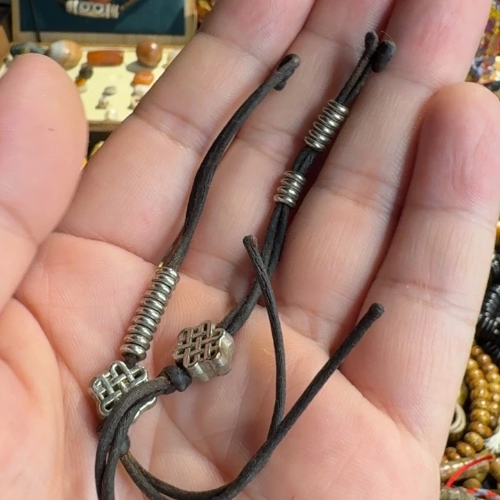 御***子乌梵手工设计藏文化