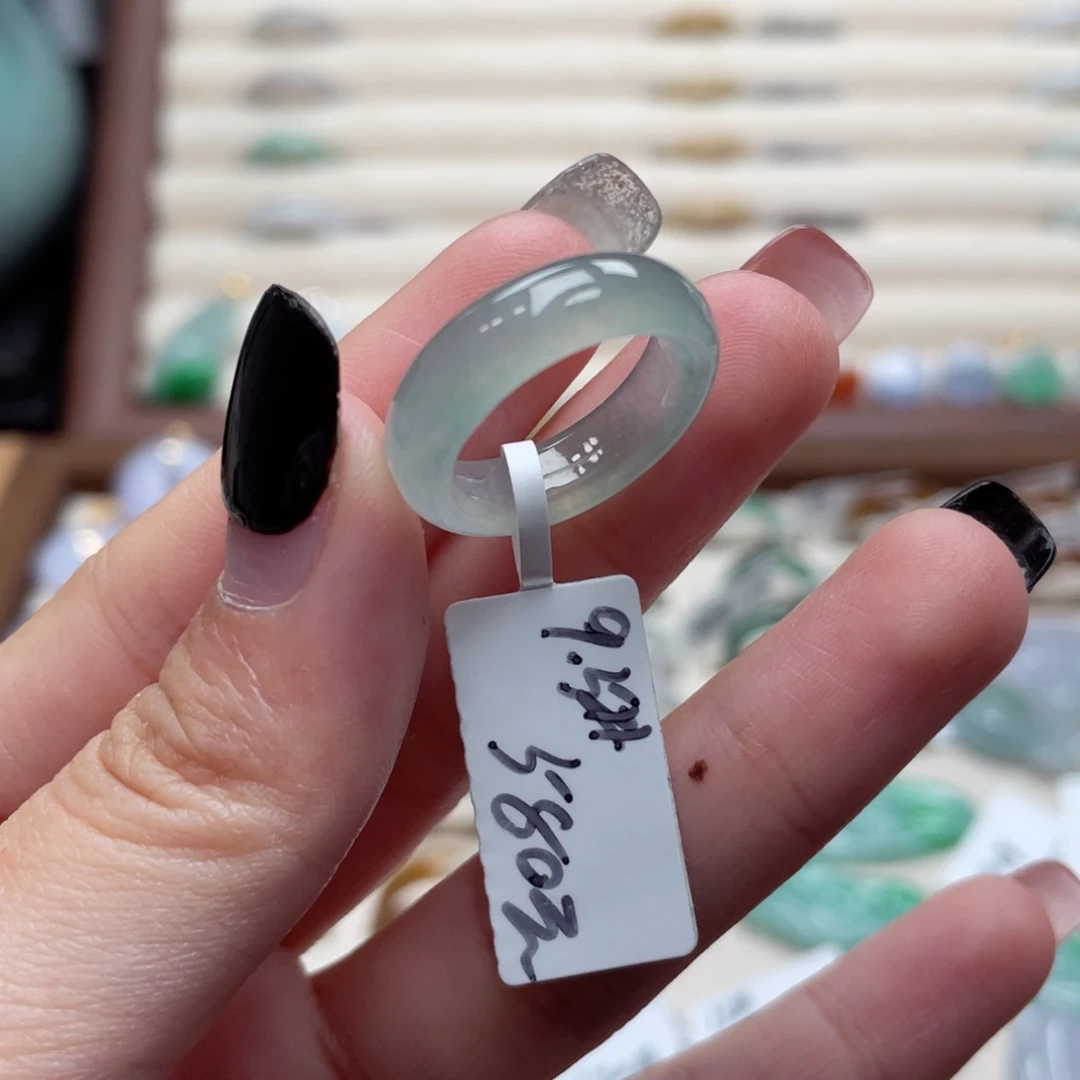 ****丫翡翠未镶嵌戒圈a10港圈9.5薄荷绿