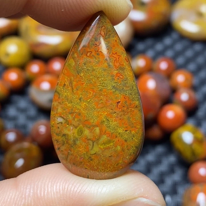 玛瑙/玉髓颈饰未镶嵌大*