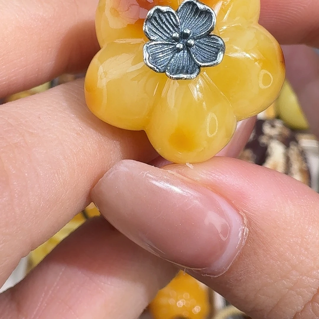 元****琥珀未镶嵌裸石我