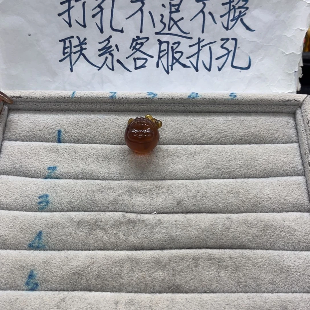 N***0琥珀未镶嵌裸石天然琥珀