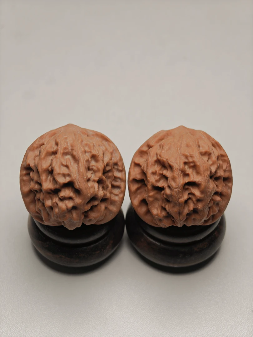 【收藏对】昌闷-边38.4-文玩核桃把件