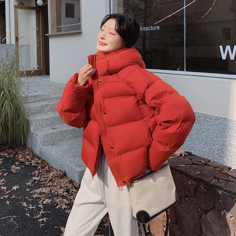 红色连帽加厚羽绒服女冬季2025新款韩版泡芙感保暖90白鸭绒面包服