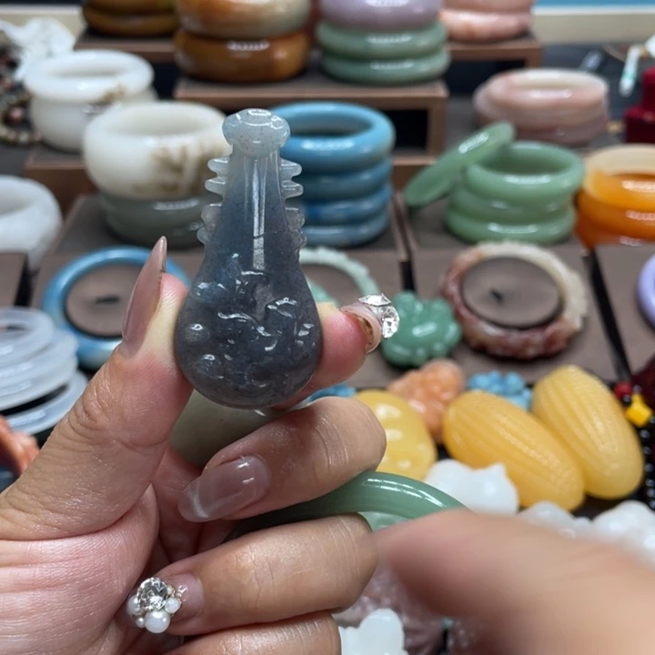 石英质玉手链合金?*K