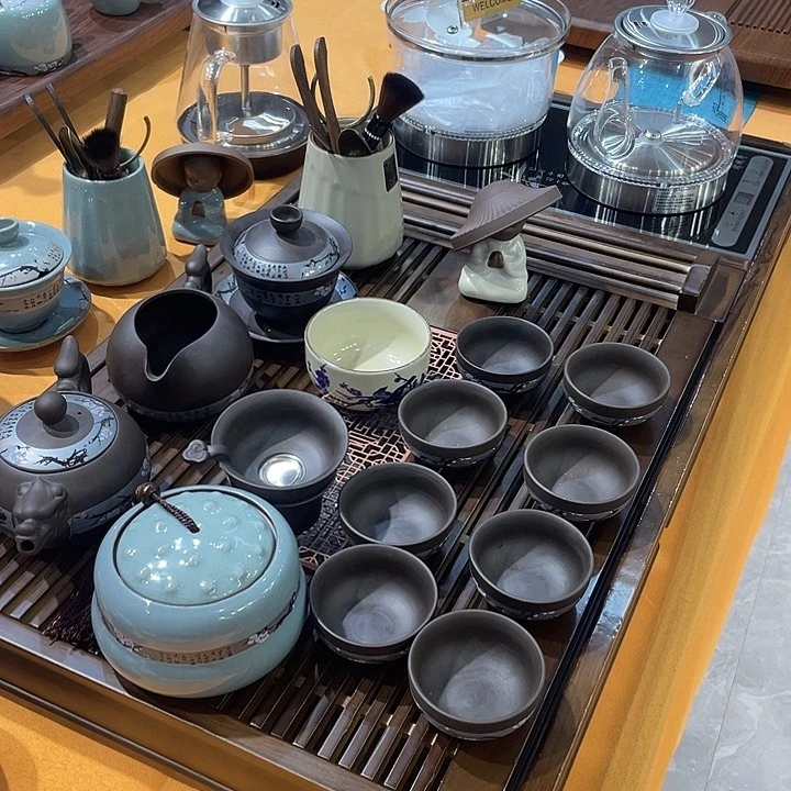 代价都在看什么看电影啦