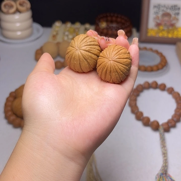 猴头核桃吊坠34猴头元宝微色差