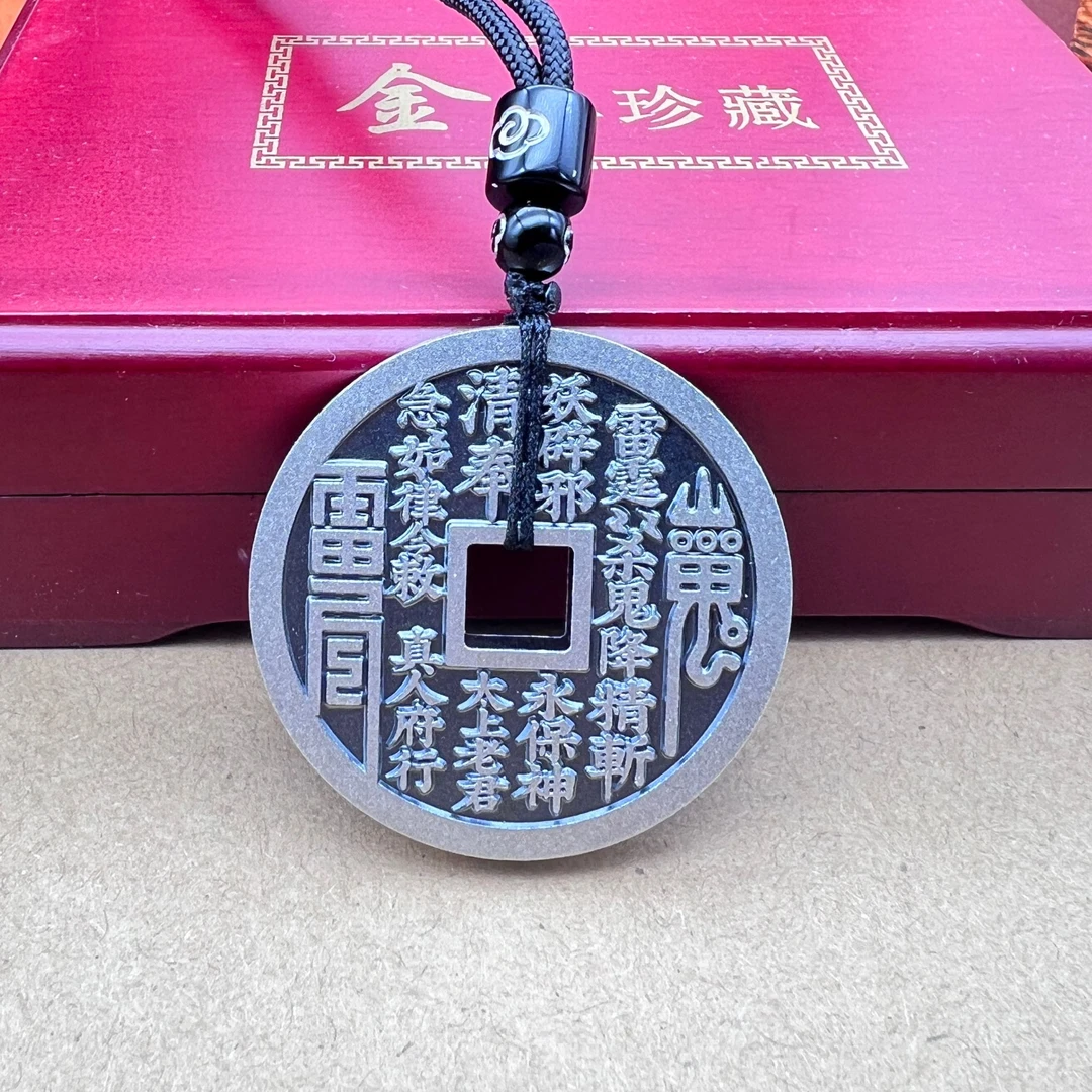 吊坠足银 足银9999实心银山鬼花钱吊坠复古大气银挂件民族风挂饰