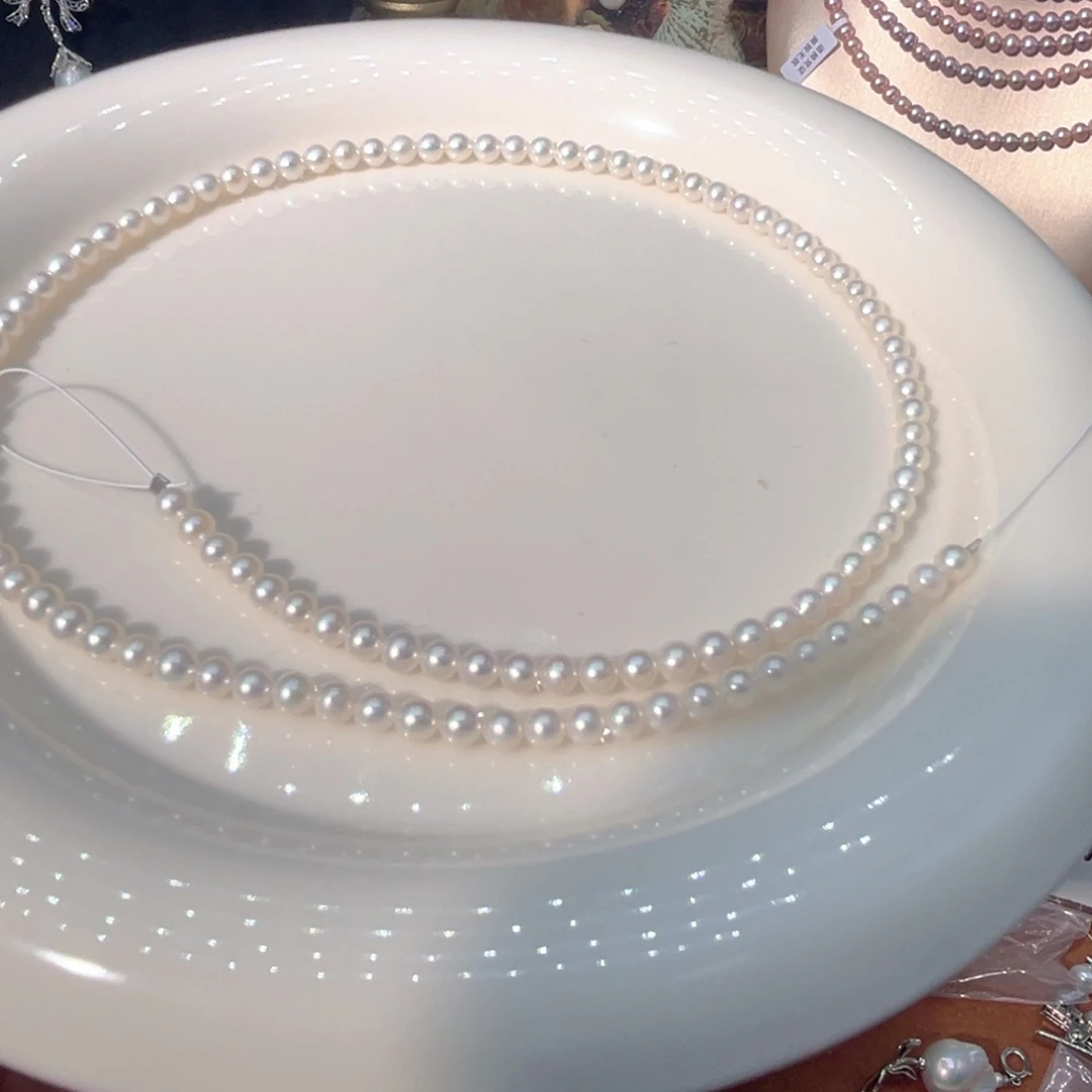 银S925镶嵌淡水珍珠3.5到4近正圆天然珍珠