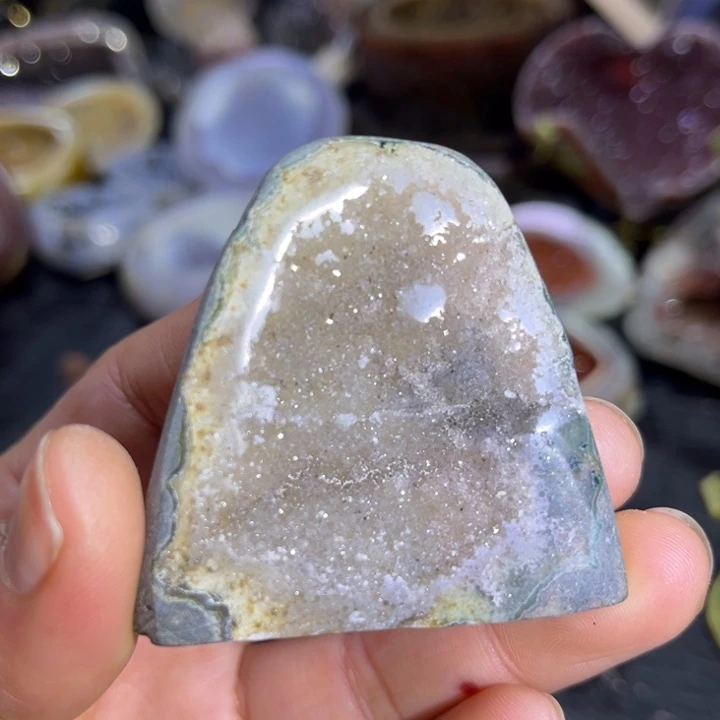 珠宝半成品未镶嵌水晶