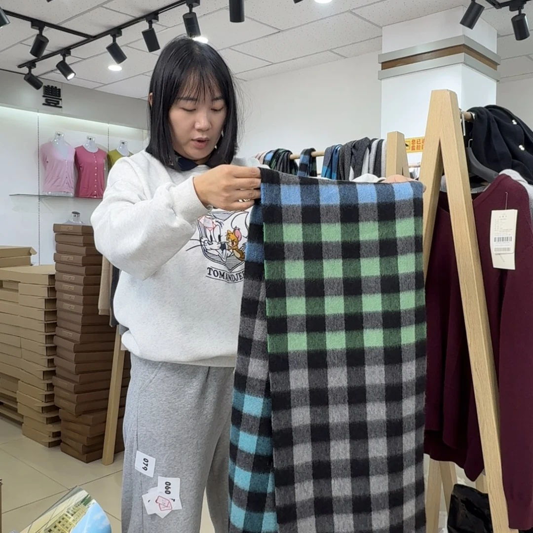 纯羊绒保暖围巾069