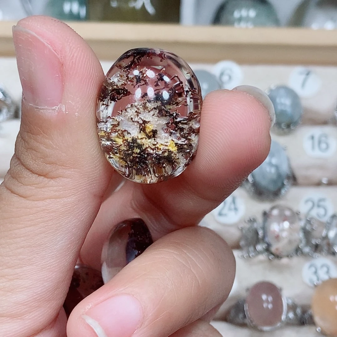 颈饰水晶未镶嵌水晶