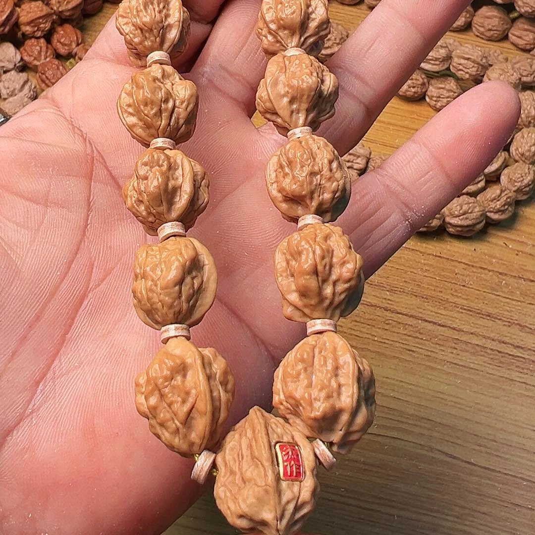 猴头核桃吊坠金蟾16战斗机