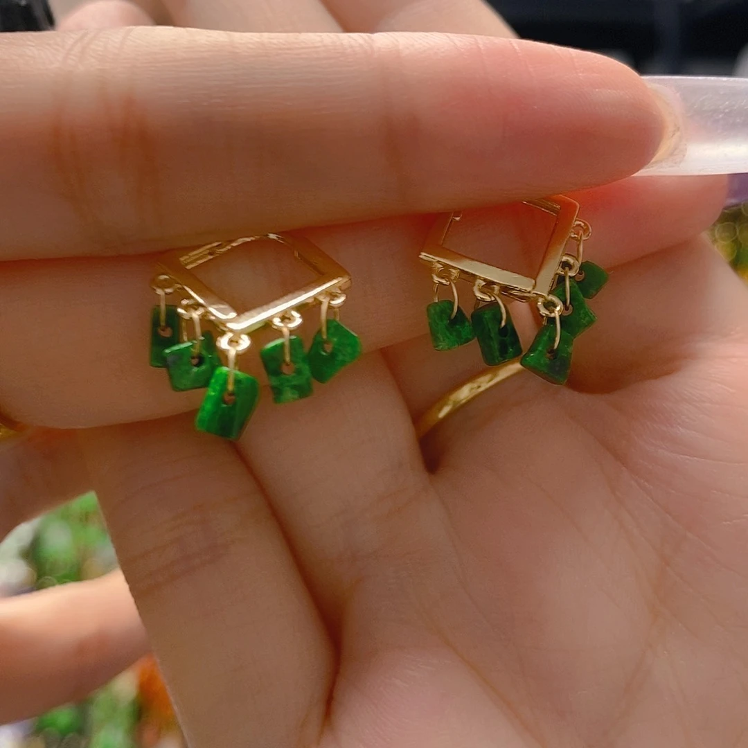 翡翠合金耳饰翡翠