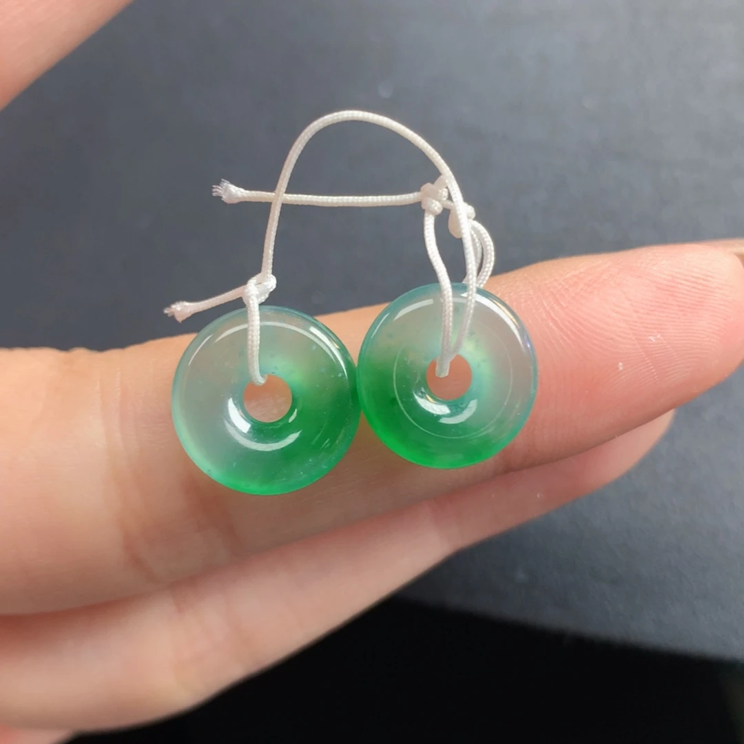 翡翠裸石12.86/2.8甜甜圈