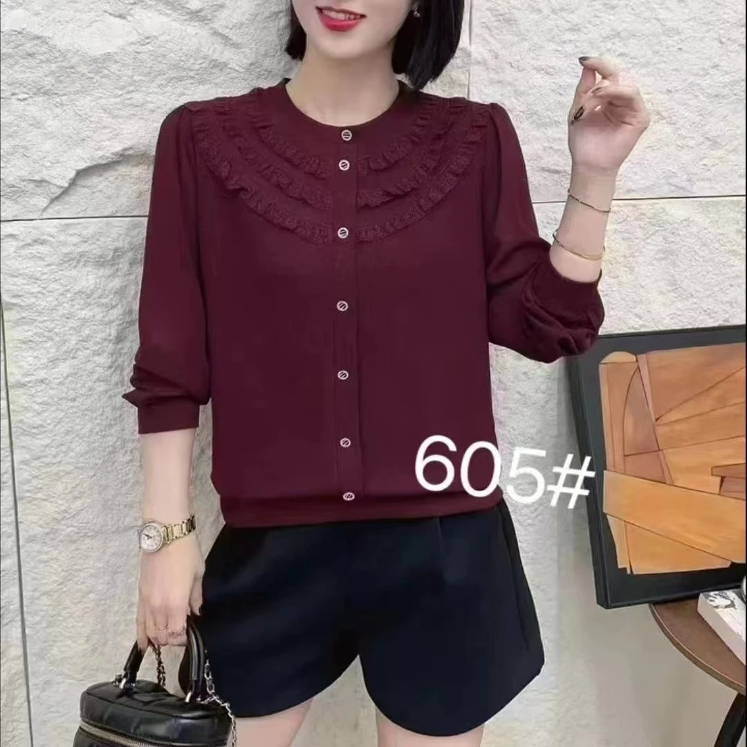 春季新款女士上衣圆领百搭遮肉宽松拼接时尚妈妈装长袖打底衫