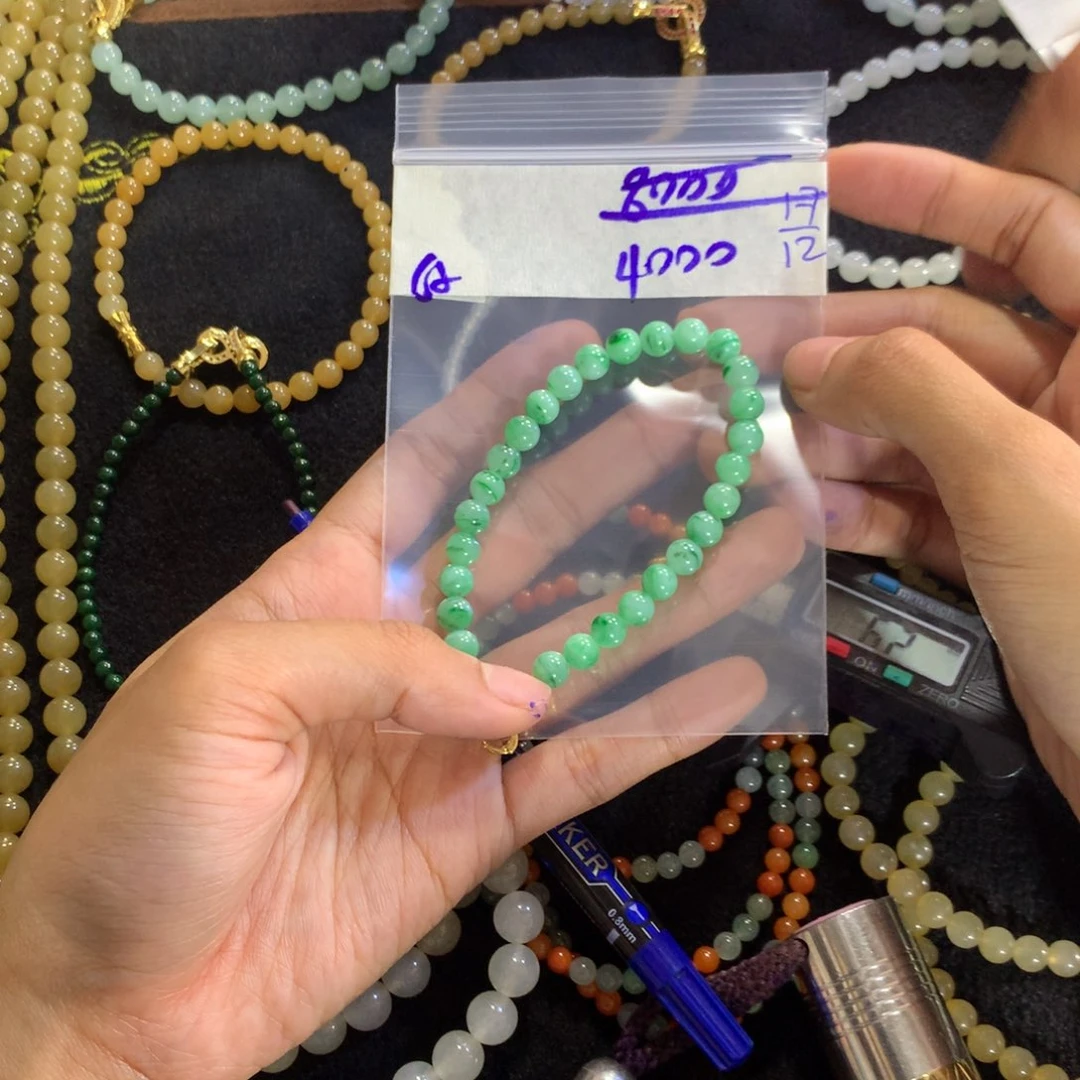 定制翡翠未镶嵌天然缅甸翡翠