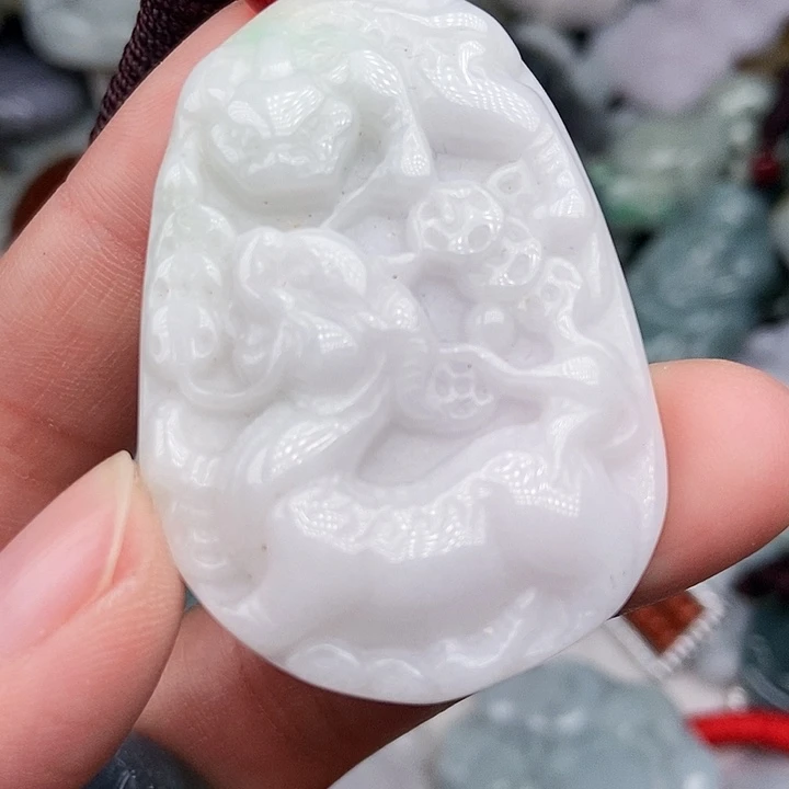 颈饰未镶嵌翡翠翡翠