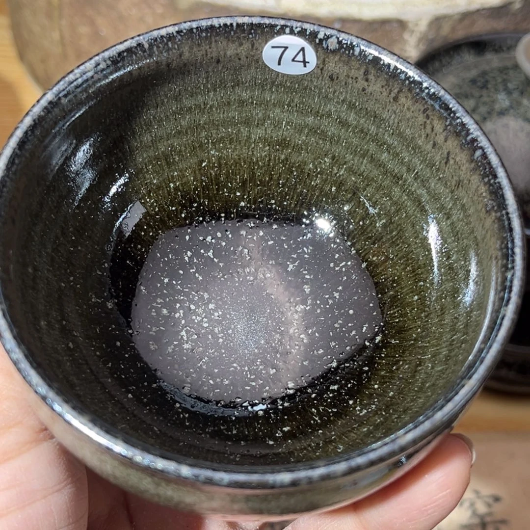 茶盏义兴龙窑坚持真柴烧
