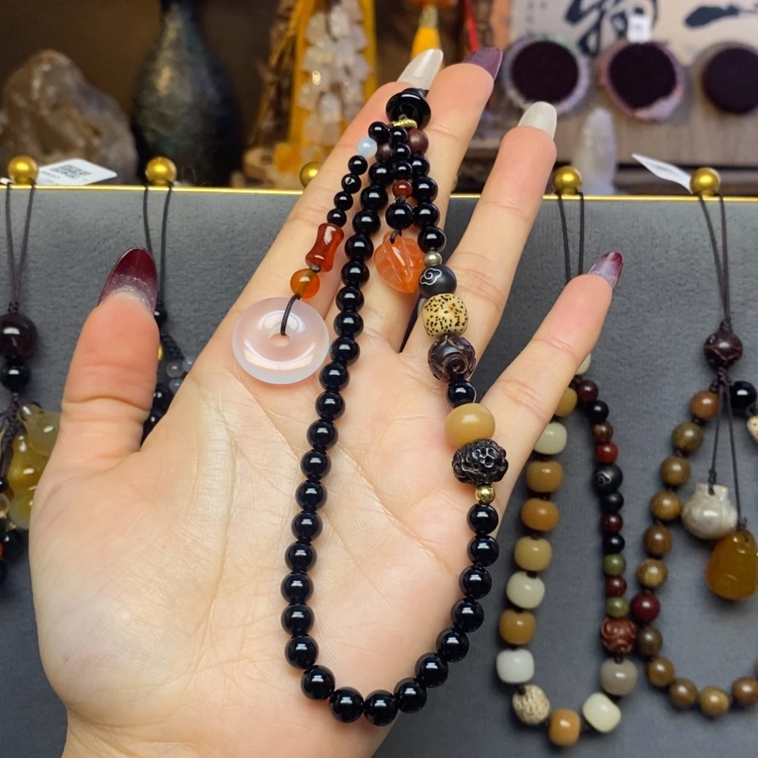 玛瑙/玉髓未镶嵌车挂挂件