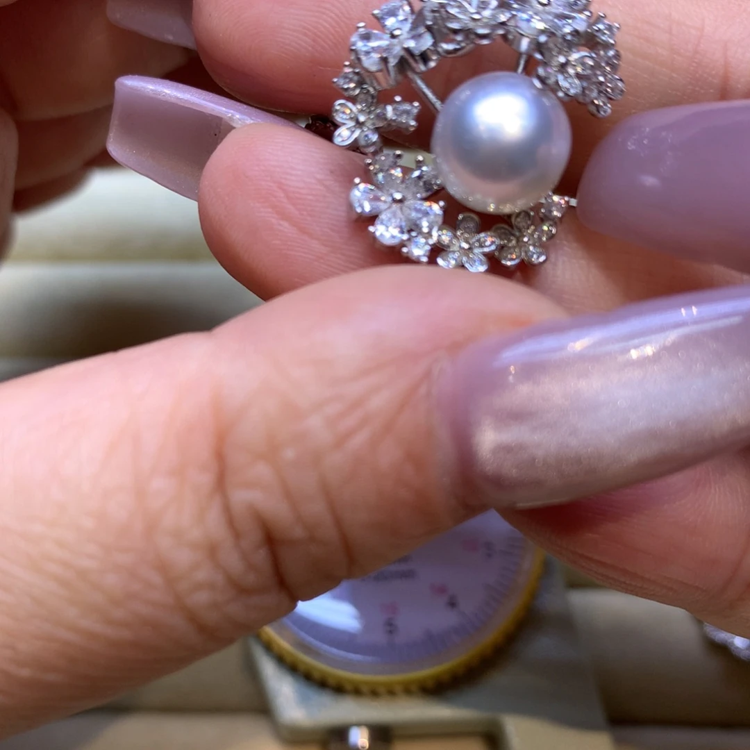 颈饰银S925镶嵌海水珍珠