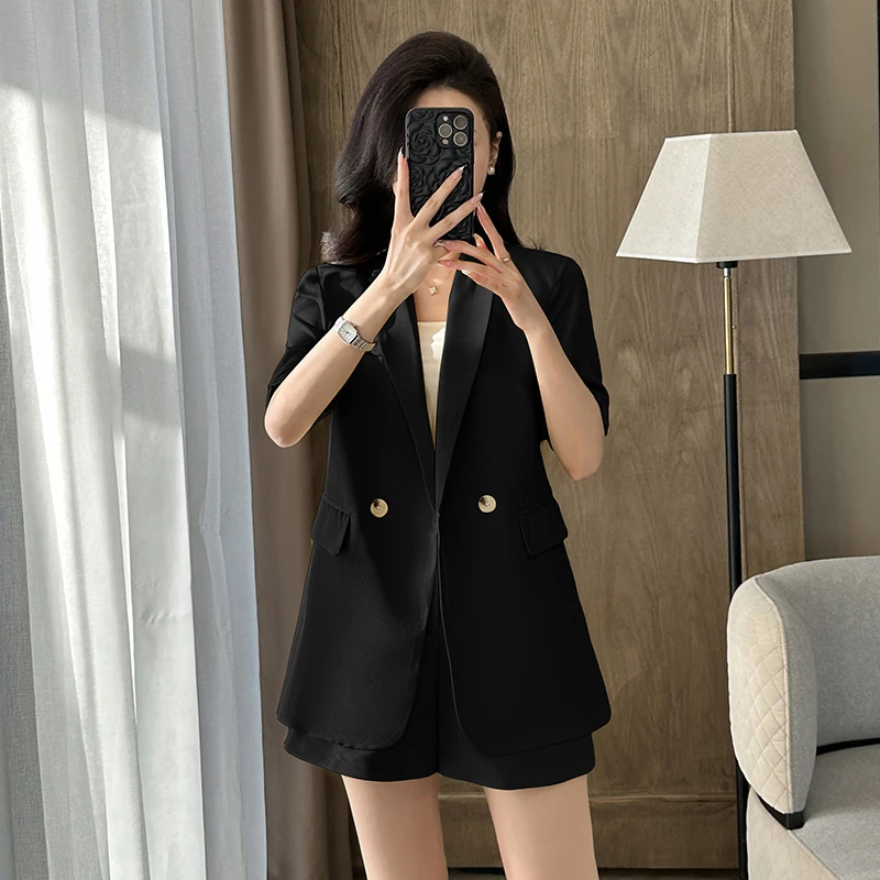 黑色短袖西装外套女夏季薄款2025新款小个子时尚休闲西服短裤套装