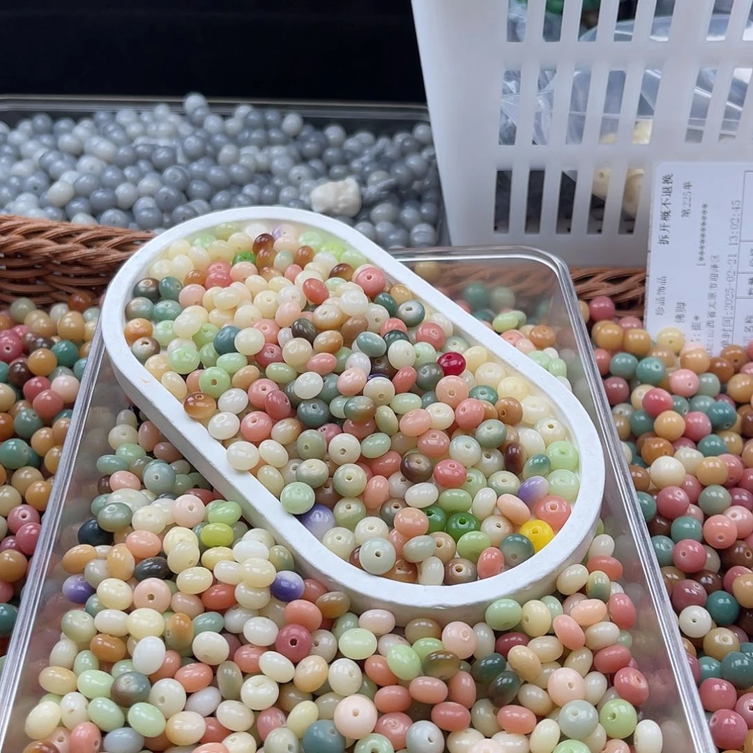 白玉菩提吊坠z瑕疵9mm/100+50颗