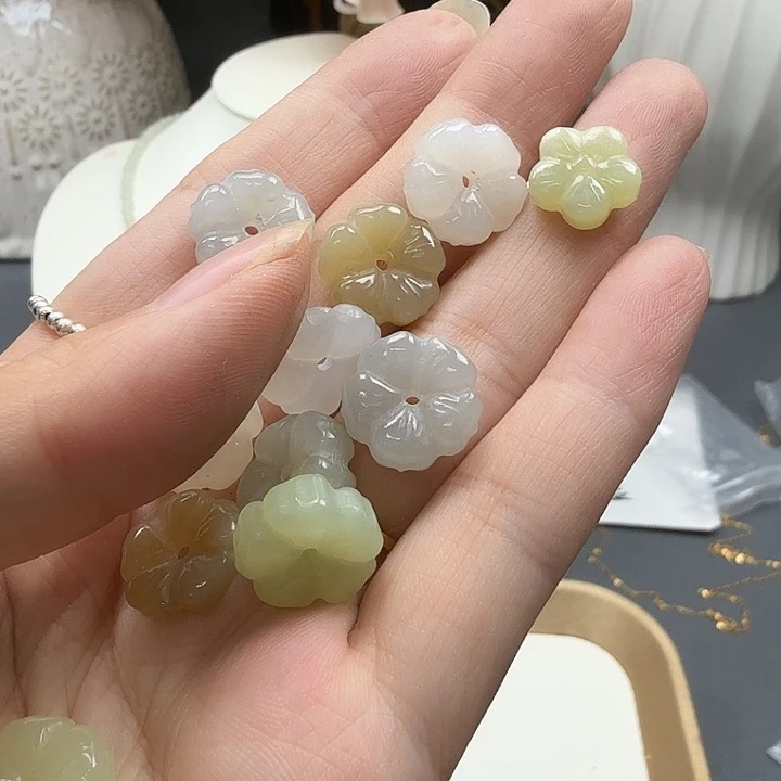 颈饰未镶嵌和田玉77