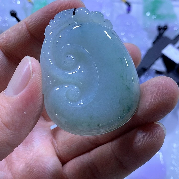 翡翠未镶嵌颈饰天然翡翠A货吊坠