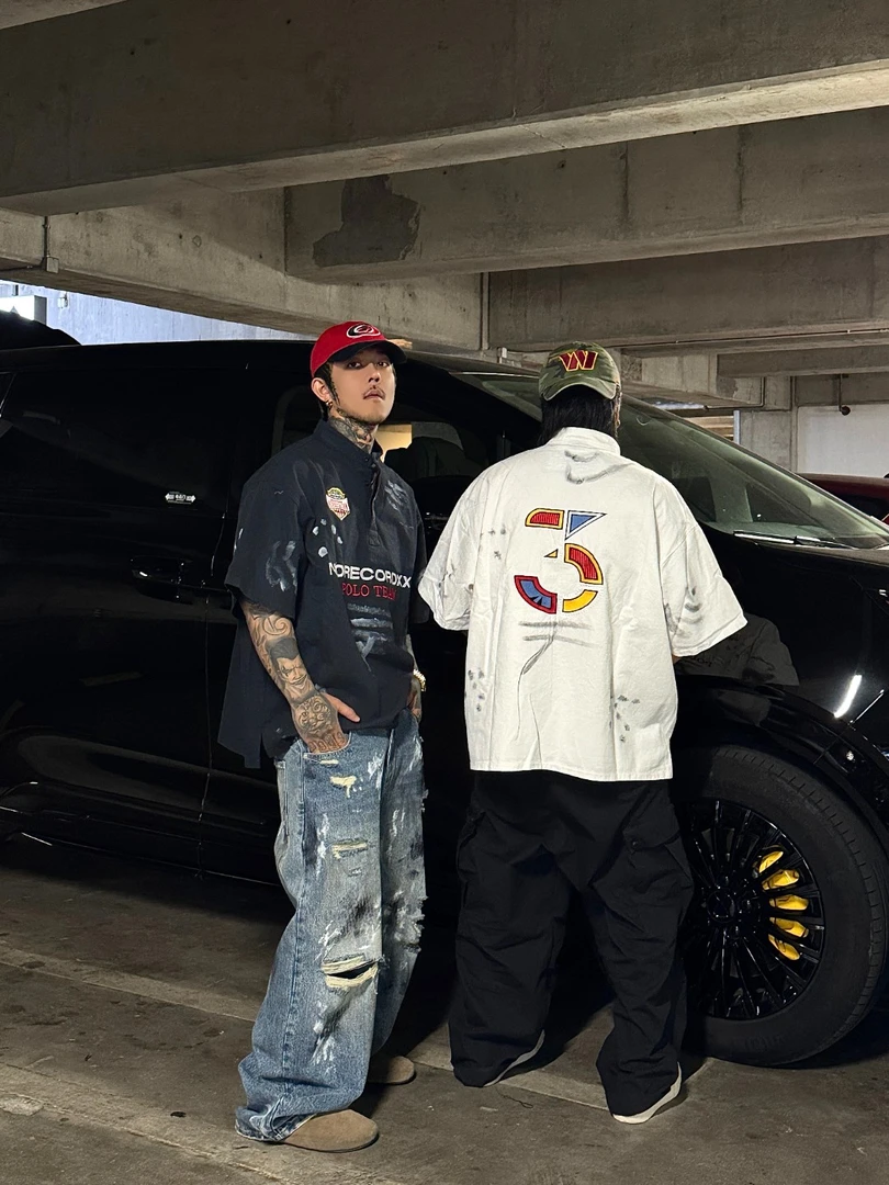 白鹤大人POLO衫拼接微章字母刺绣短袖做旧运动风宽松拼色泼墨上衣