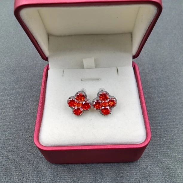 【经典永恒  光芒四射】耳饰 GDJ9984