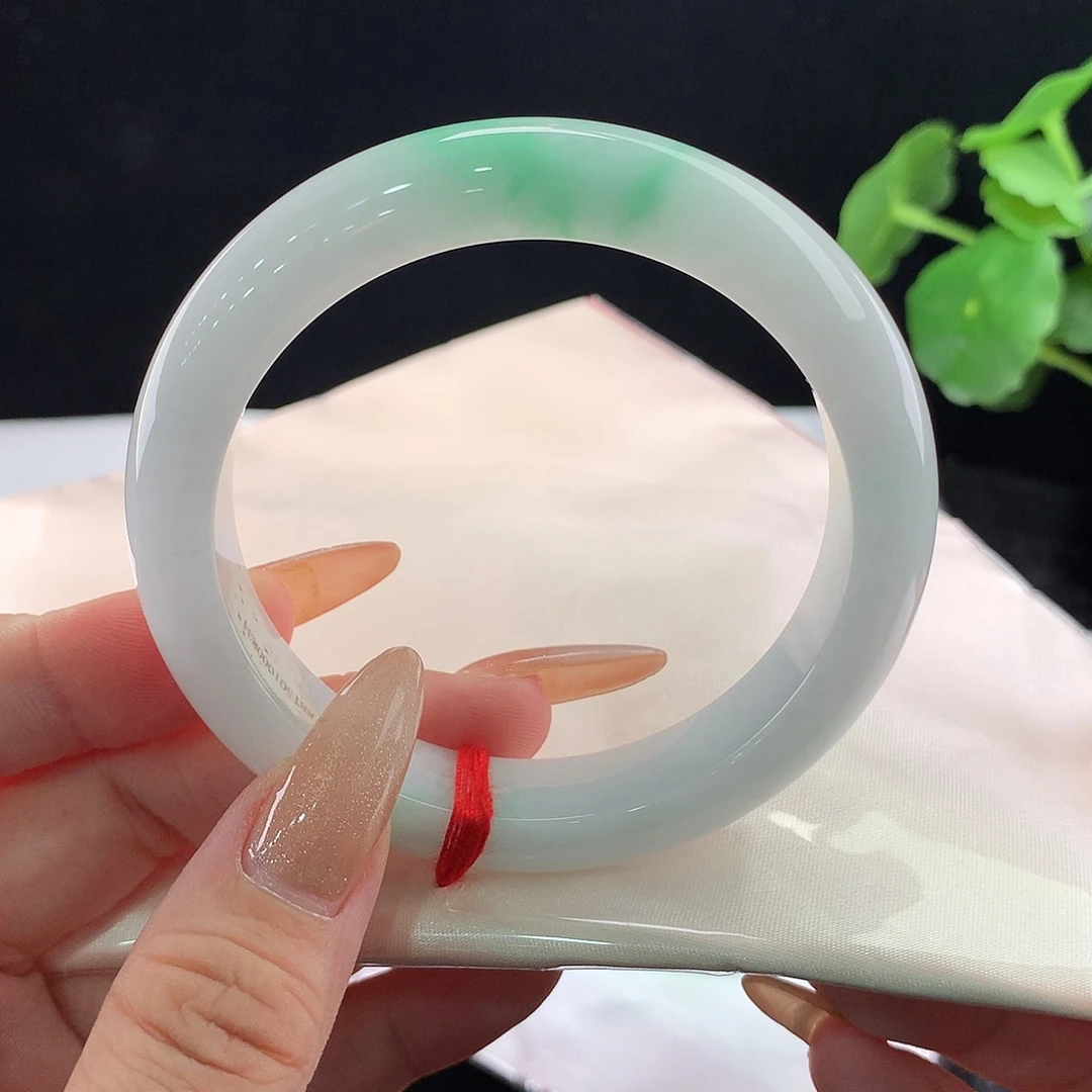 翡翠未镶嵌手镯正58/59