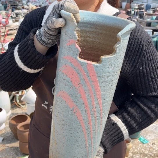 红陶口16高40瑕疵