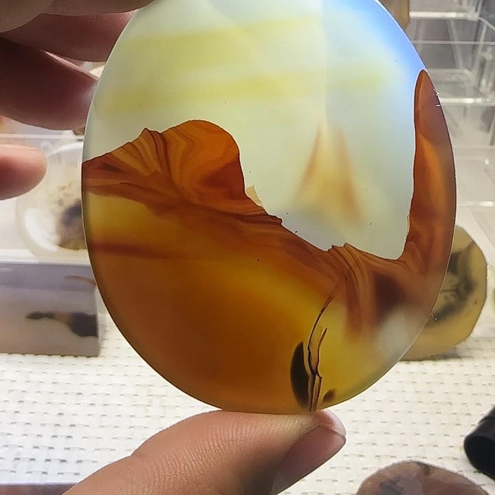 玛瑙/玉髓未镶嵌珠宝奇石