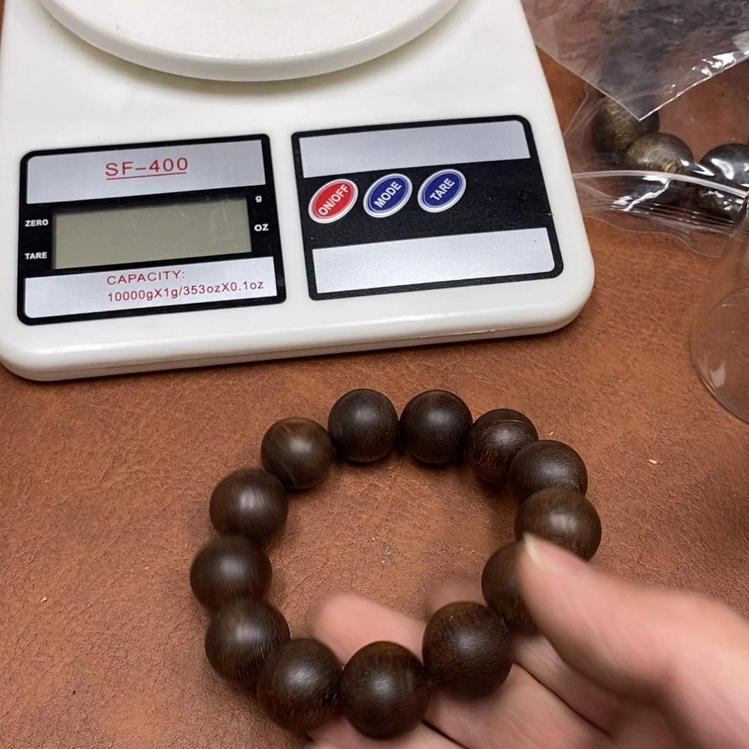 沉香沉香香囊虫漏