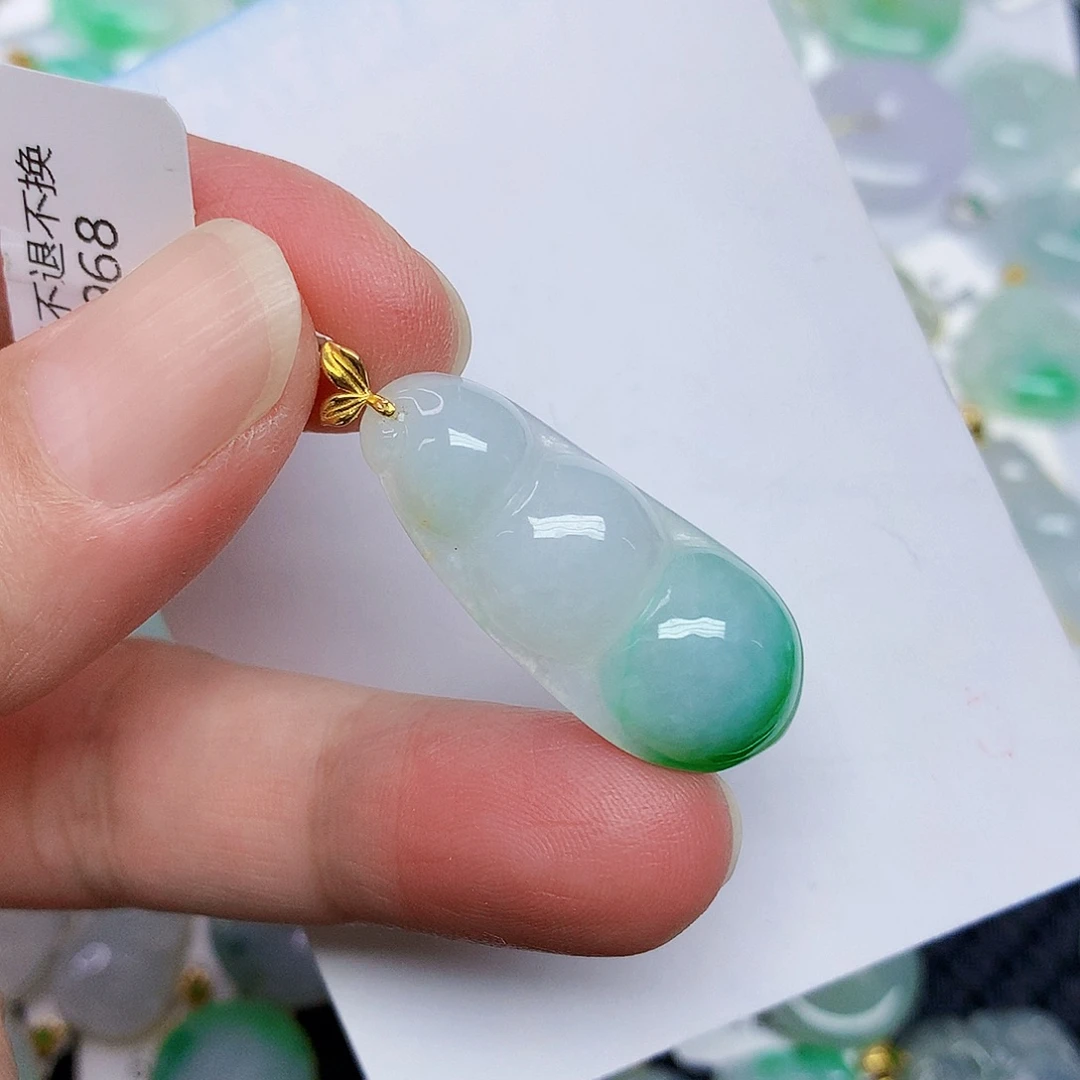翡翠18K金镶嵌颈饰4557788