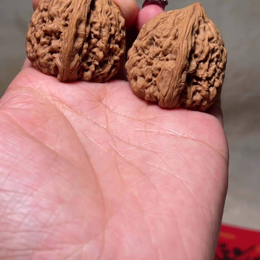 文玩核桃吊坠南疆