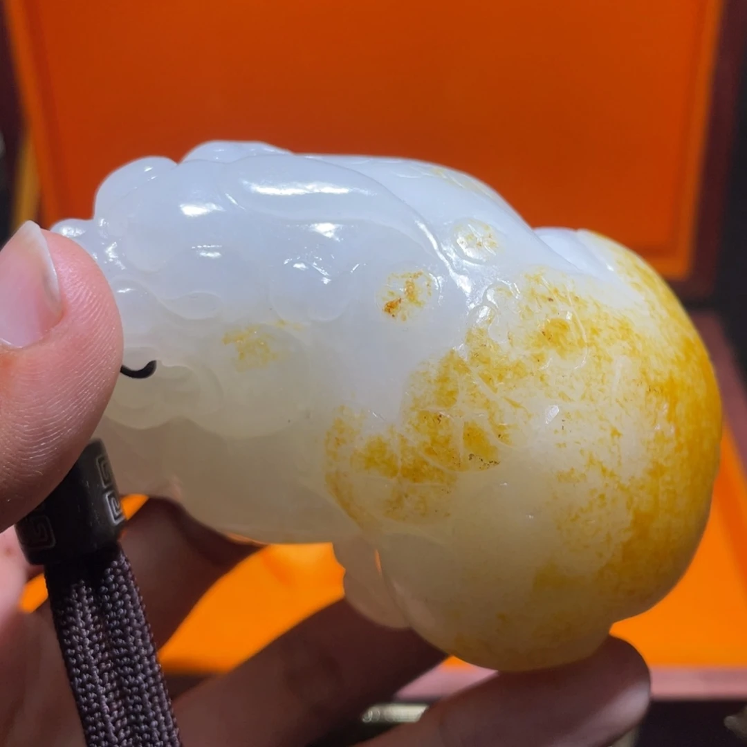 和田玉未镶嵌颈饰D