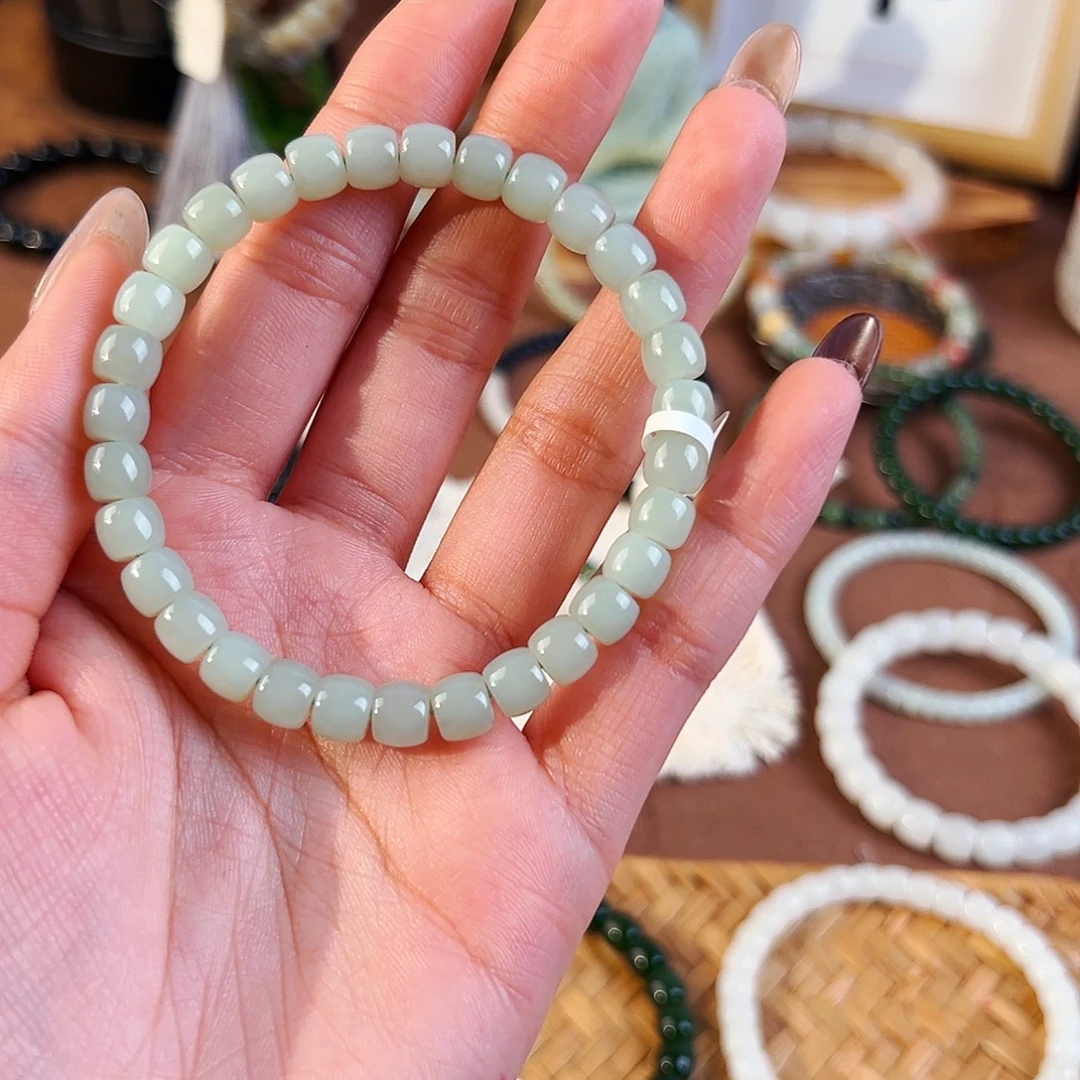 和田玉未镶嵌手串