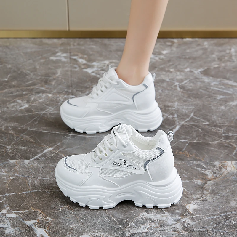 品牌专柜网面老爹鞋女2025夏季新款内增高休闲鞋轻便舒适运动鞋女
