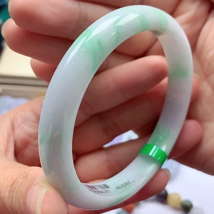 未镶嵌手镯翡翠翡翠