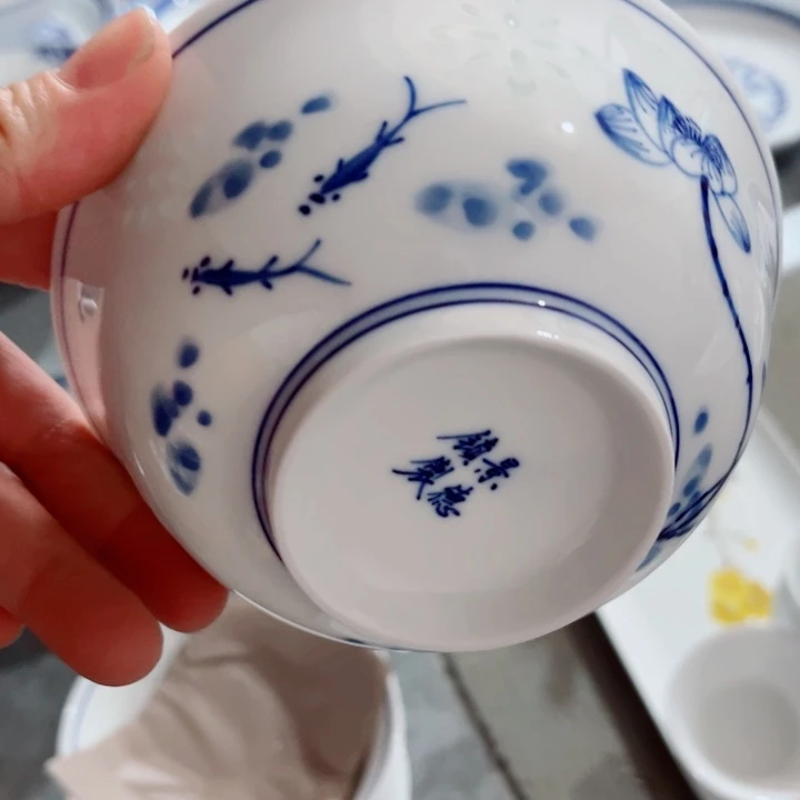 青花玲珑5寸饭碗荷花