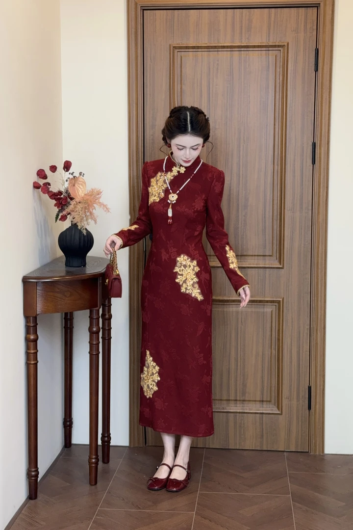 LiLi李李家【花间锦绣】新中式显贵提花新年红旗袍连衣裙XMZH11331