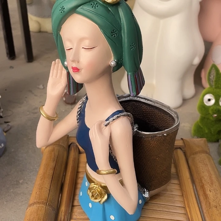 树脂苗江女孩绿色