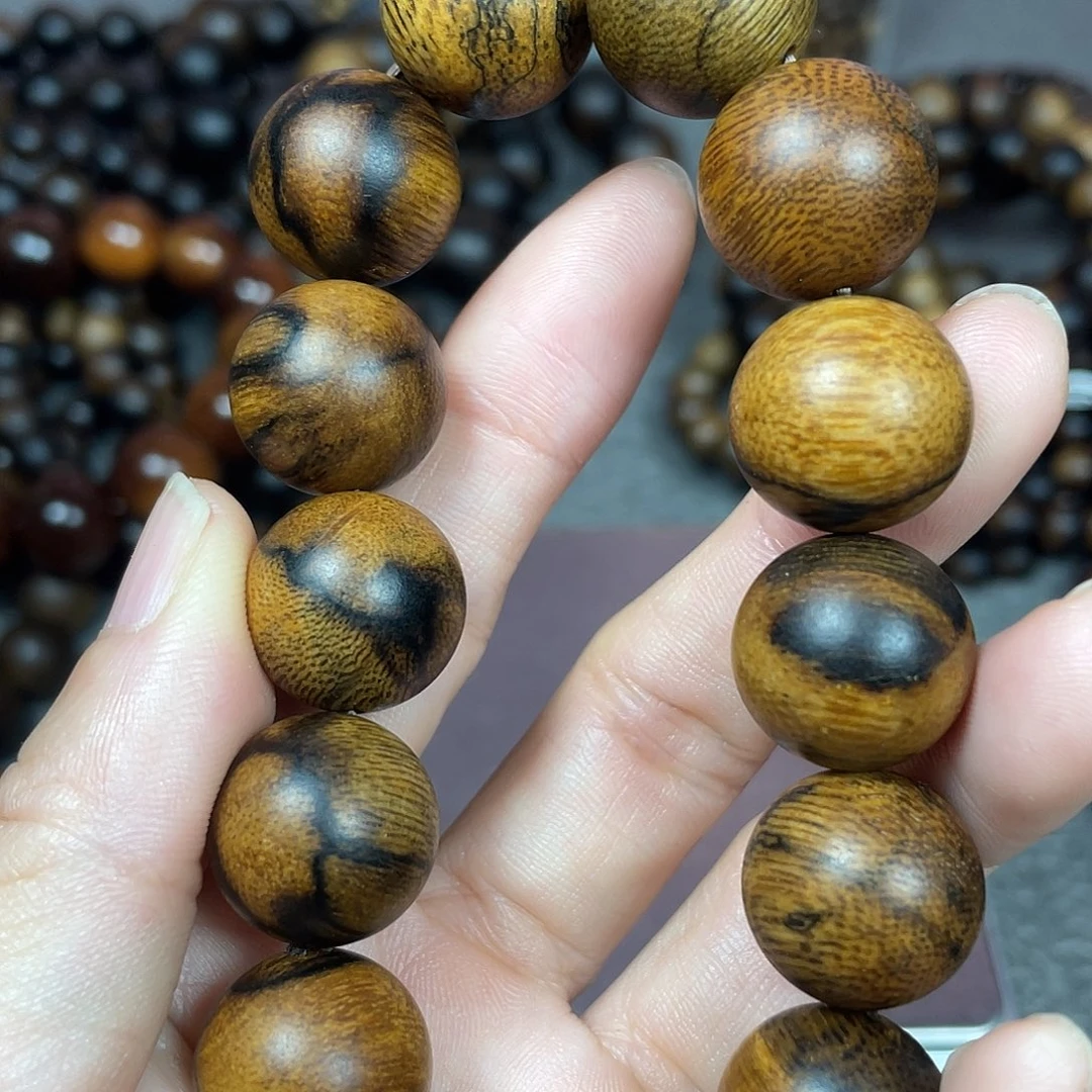 手串沉香富森红土