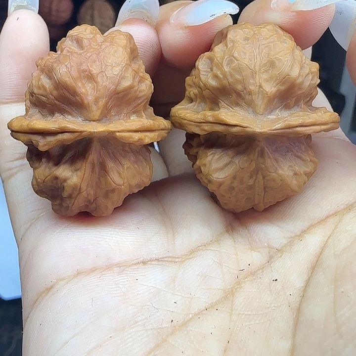 文玩核桃吊坠青蛙王子35