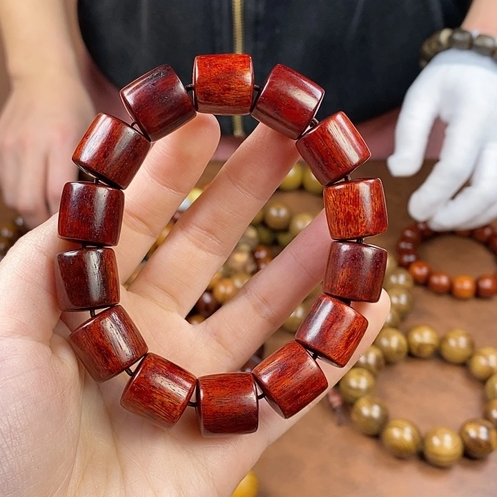 染料紫檀（血檀）1.5桶珠单圈